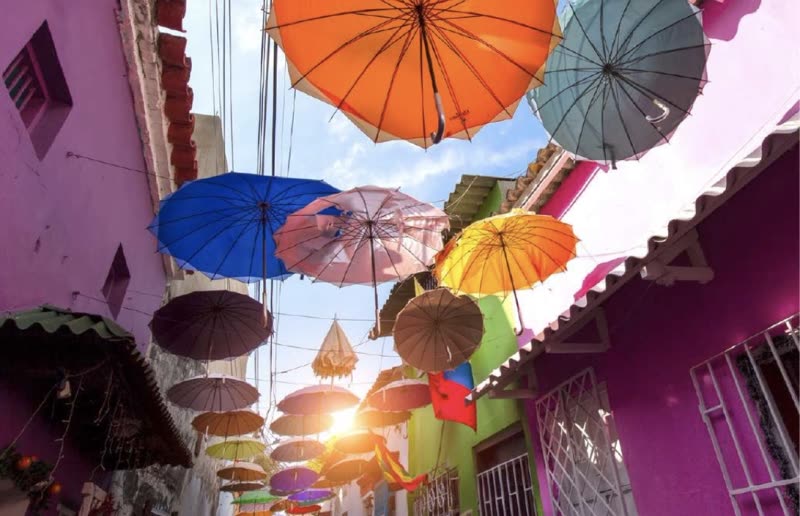 Esencia Caribe: Cartagena · San Andrés